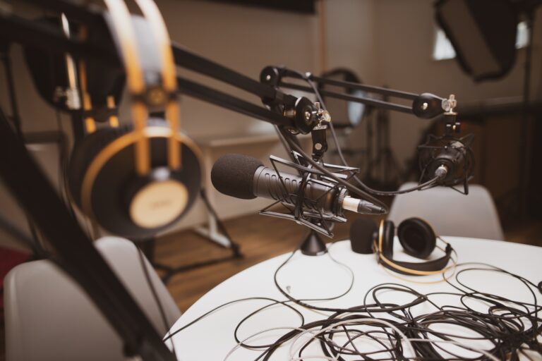 Radio & Podcast News – Bell Media pulls plug on TSN Radio format in Vancouver, Winnipeg, Hamilton