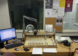 CRFC looks to establish central ad agency to keep campus & community stations afloat