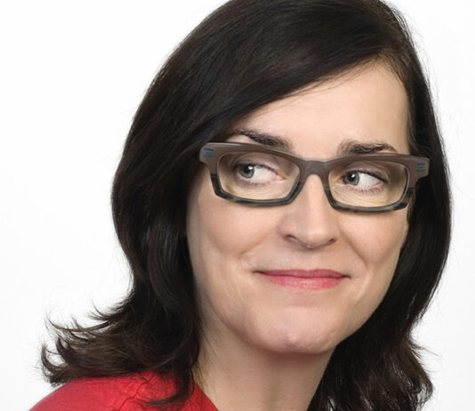 Founding ‘Spark’ and ‘DTNO’ host Nora Young retires from CBC Nora Young, the founding host of CBC Radio's Definitely Not the Opera and Spark, is retiring